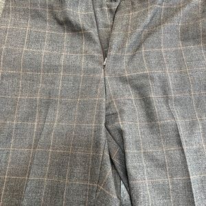 Ralph Lauren 100% natural wool dress pants. Size 34x32. Hardly worn.